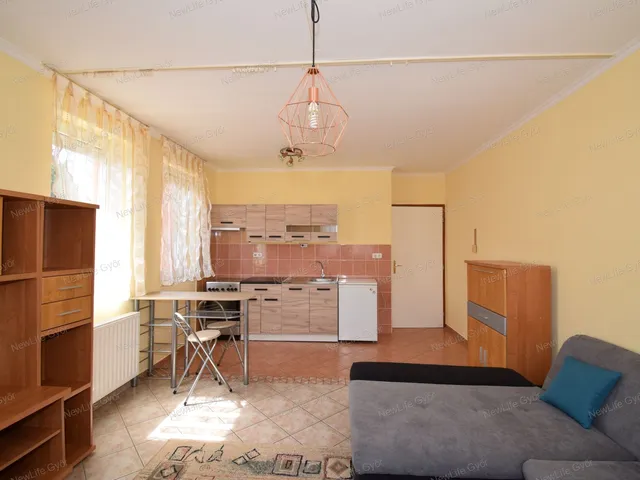 Kiadó lakás Győr 31 nm