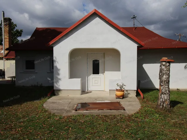 Eladó ház Győrság 80 nm