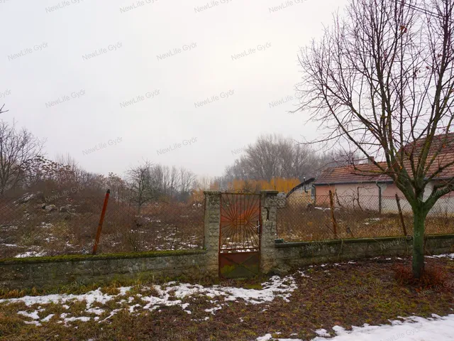 Eladó telek Pér 2160 nm