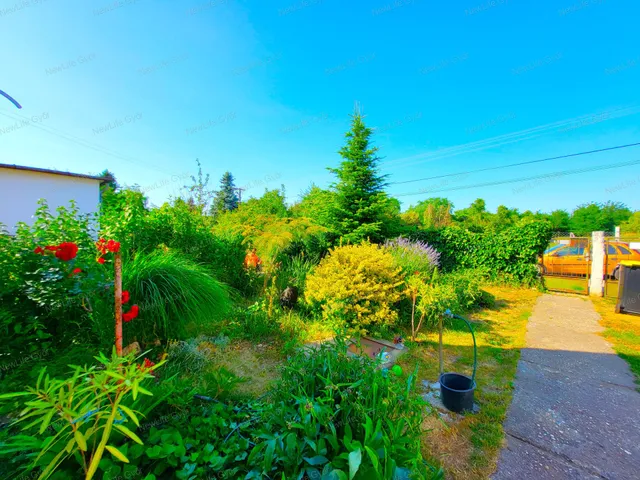 Eladó ház Győr, Győrszentiván 40 nm