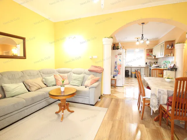 Eladó ház Győr, Kisbácsa 144 nm