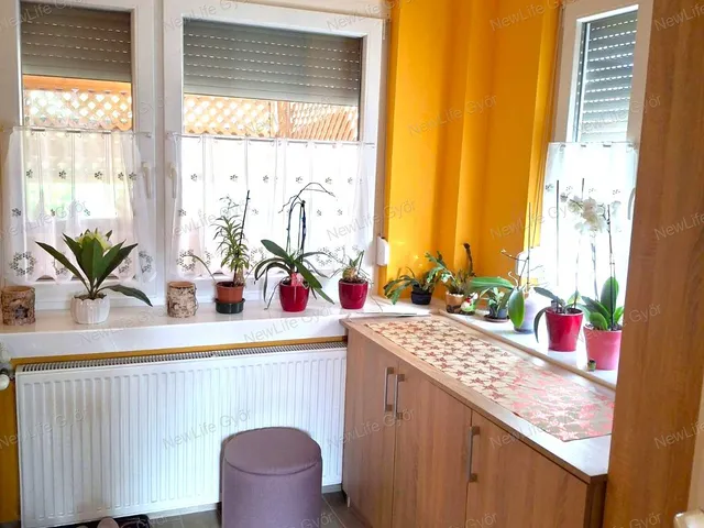 Eladó ház Győr, Kisbácsa 144 nm