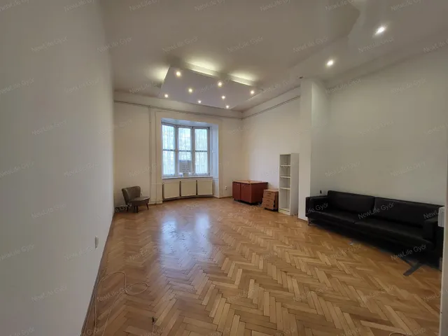 Eladó lakás Győr, Belváros 78 nm