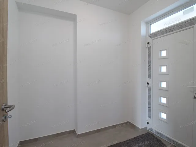 Eladó ház Győrladamér 127 nm