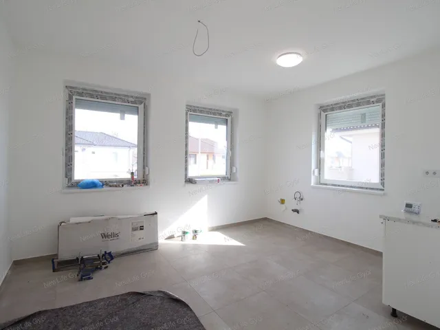 Eladó ház Győrladamér 127 nm