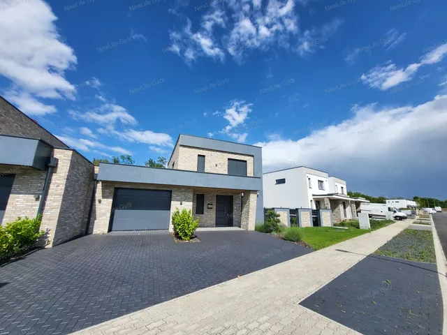 Eladó ház Győr, Likócs 140 nm