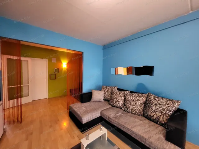 Eladó lakás Győr, Adyváros 55 nm