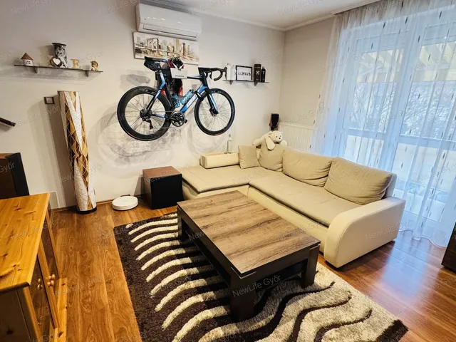 Eladó lakás Győr, Ménfőcsanak 64 nm