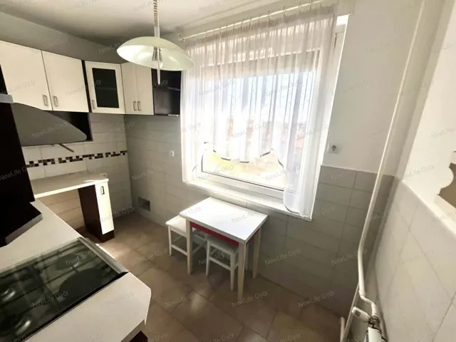 Eladó lakás Győr 50 nm