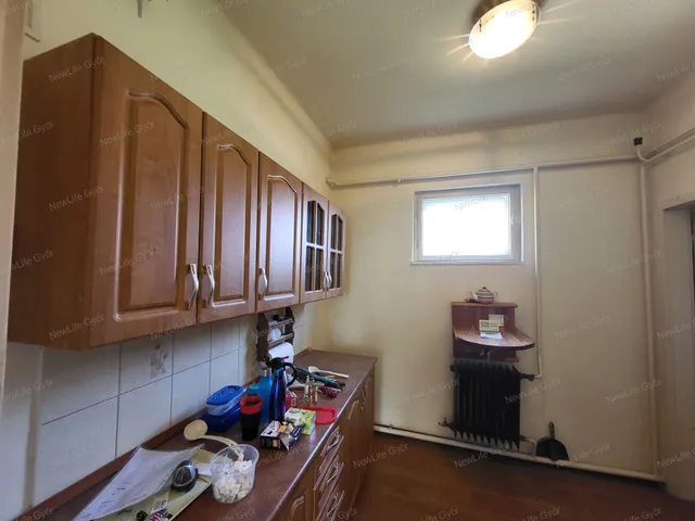 Eladó ház Győr, Nádorváros 100 nm