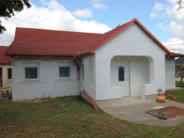 Eladó ház Győrság 80 nm