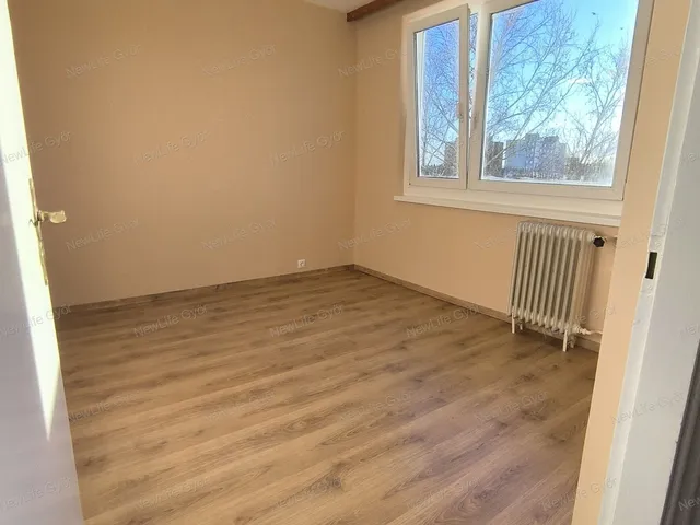 Eladó lakás Győr 53 nm