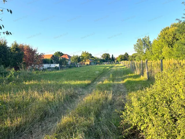 Eladó telek Rábapatona 2014 nm