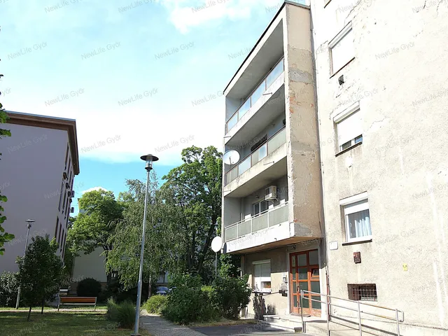 Eladó lakás Győr, Belváros 32 nm