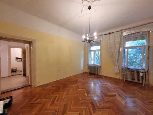 Eladó lakás Győr, Nádorváros 119 nm