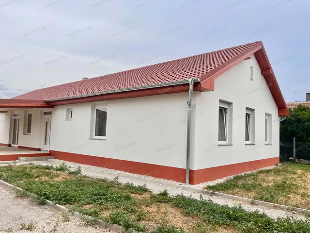 Eladó ház Veszkény 184 nm