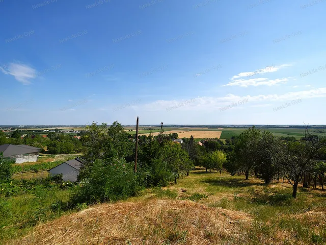 Eladó ház Győrújbarát 80 nm