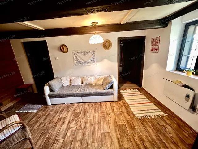 Eladó ház Tényő 70 nm
