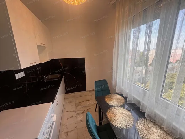 Eladó lakás Győr 50 nm