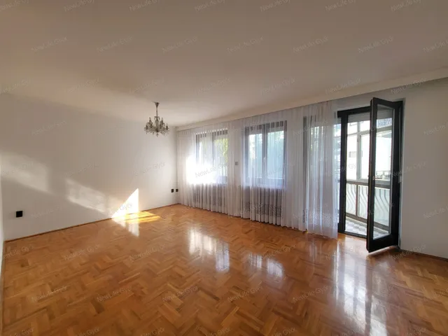 Eladó lakás Győr, Révfalu 64 nm
