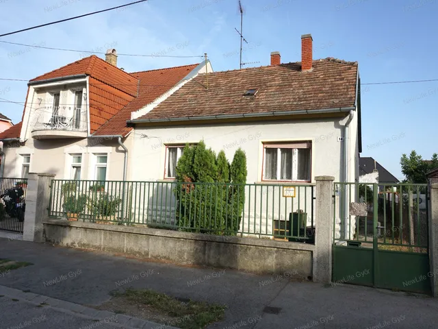 Eladó ház Győr, Szabadhegy 60 nm