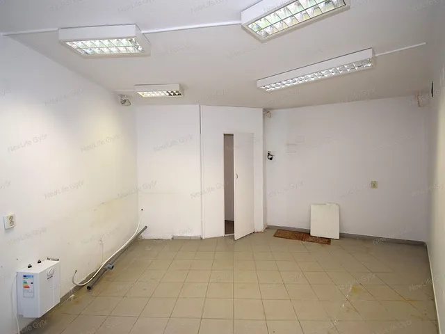 Kiadó kereskedelmi és ipari ingatlan Győr 20 nm
