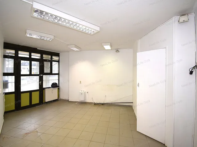 Kiadó kereskedelmi és ipari ingatlan Győr 20 nm