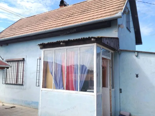Eladó ház Győr 44 nm
