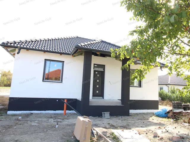 Eladó ház Nagybajcs 114 nm