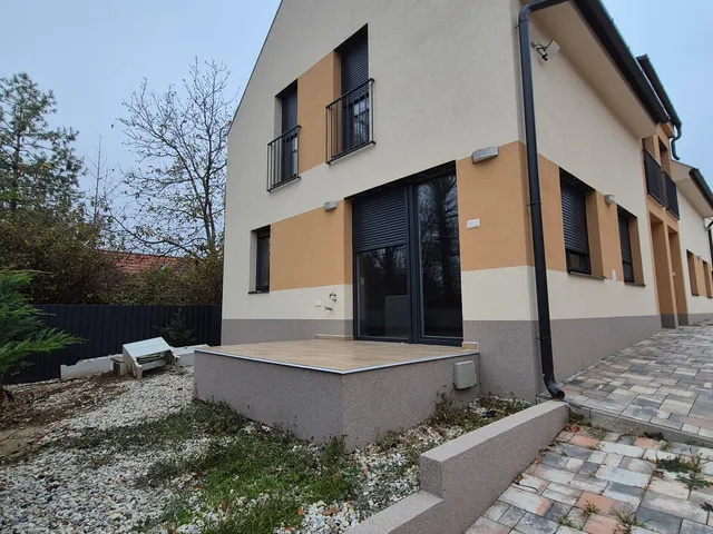 Eladó ház Balatonszárszó 101 nm