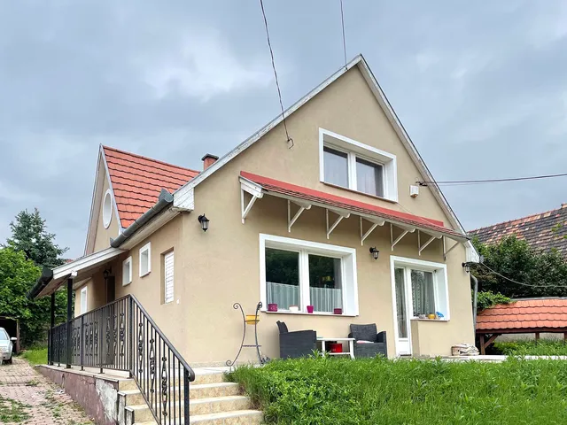 Eladó ház Budaörs 166 nm