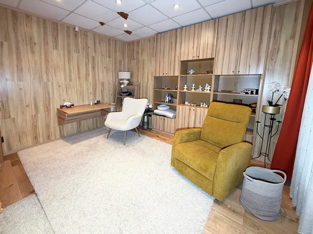 Kiadó kereskedelmi és ipari ingatlan Budaörs, Városközpont 20 nm