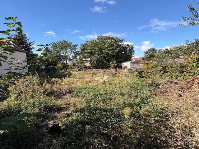 Eladó telek Budaörs, Kertváros 530 nm