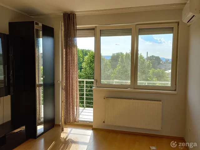 Kiadó lakás Budapest X. kerület, Népliget 30 nm