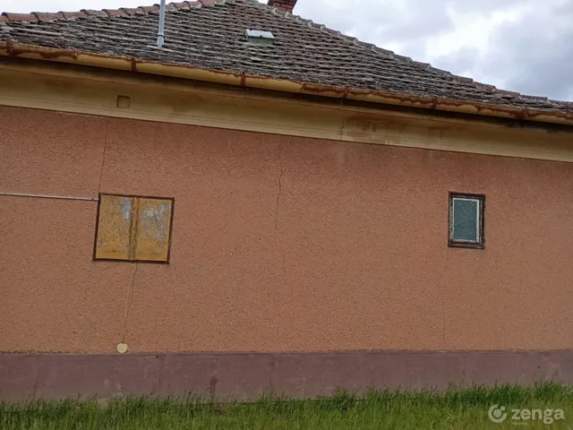 Eladó ház Cegléd 90 nm
