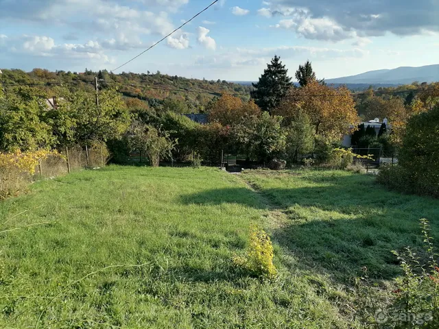 Eladó telek Vác, Nyulas, Homokkő 772 nm