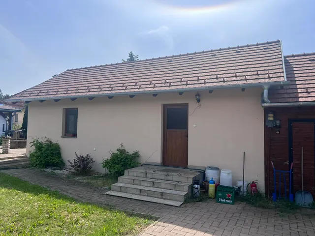 Eladó ház Szada 220 nm