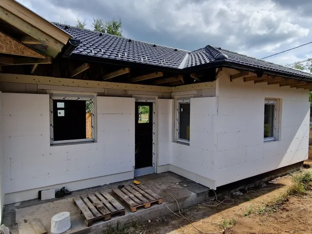 Eladó ház Csomád 103 nm