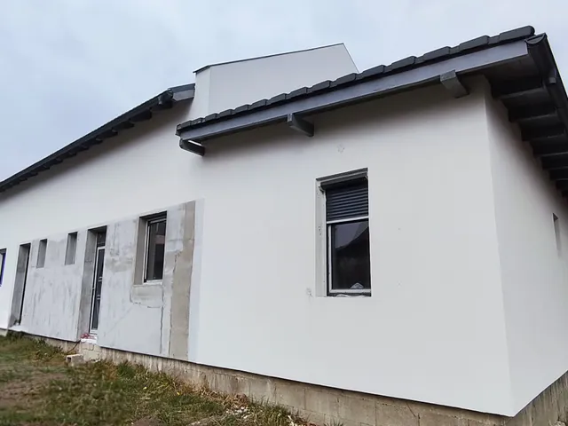 Eladó ház Pécel 101 nm