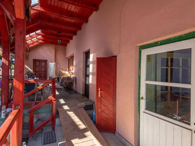 Eladó ház Csomád 143 nm