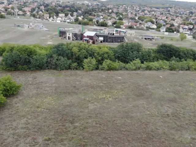 Eladó telek Fót 7073 nm
