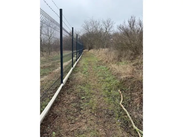 Eladó telek Fót 7073 nm