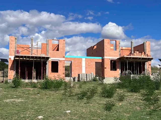 Eladó ház Fót 145 nm