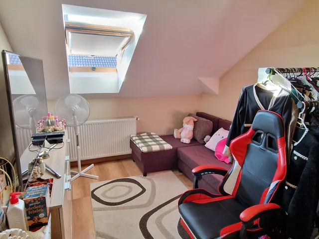 Eladó lakás Dunakeszi, Alag 110 nm