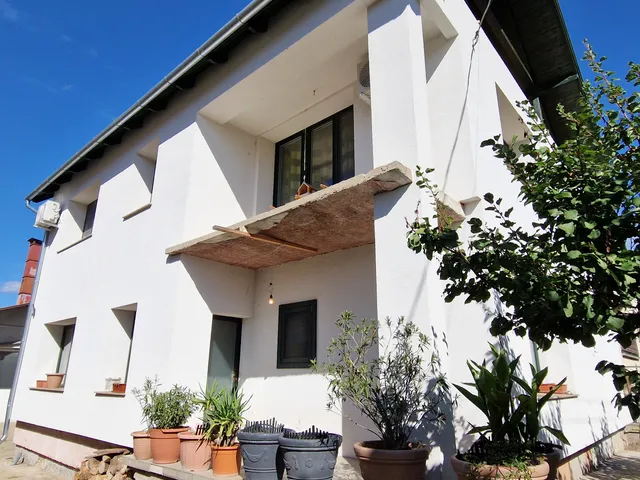 Eladó ház Fót, Fótújfalu 200 nm