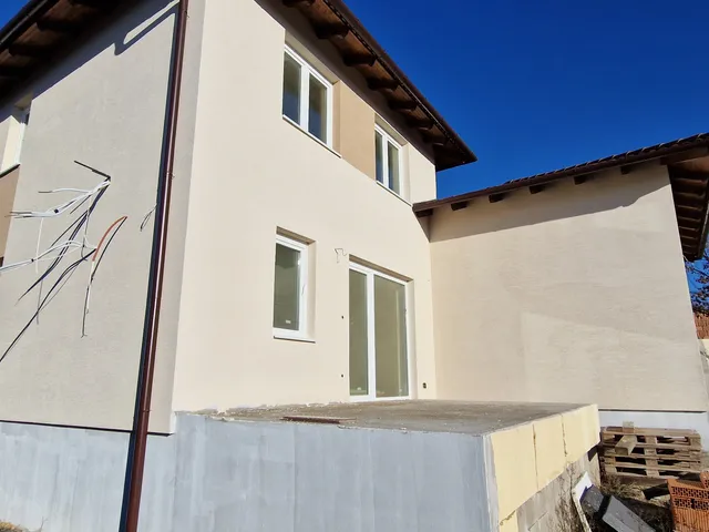 Eladó ház Mogyoród 135 nm