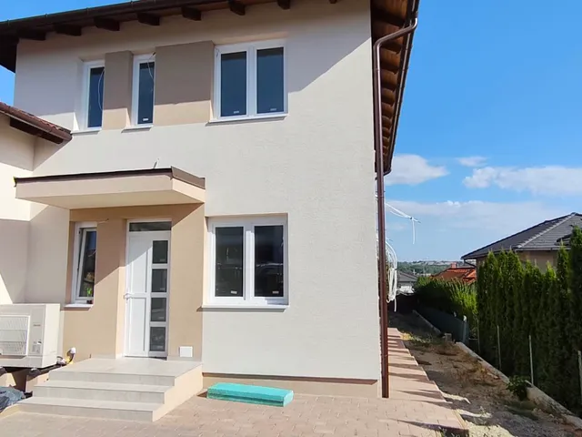 Eladó ház Mogyoród 135 nm