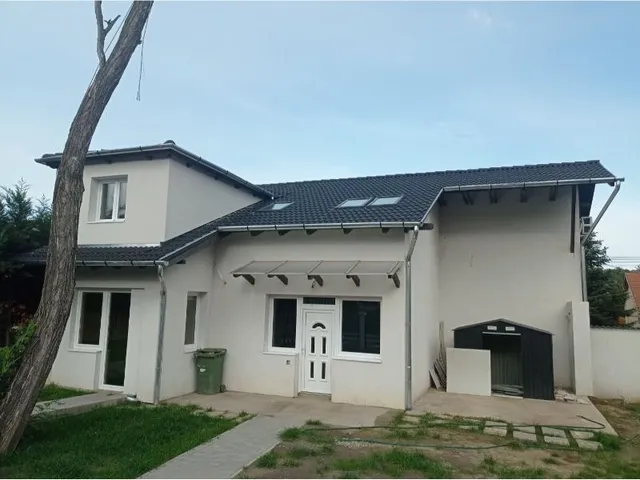 Eladó ház Fót, Fótfürdő 77 nm