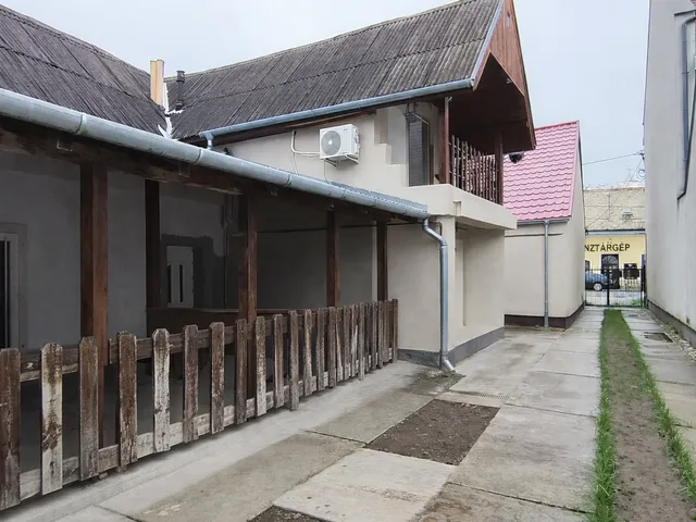 Eladó ház Dunakeszi 47 nm