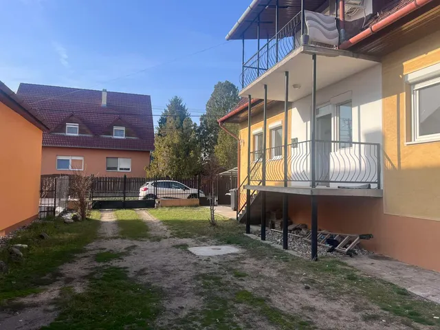 Eladó ház Fót, Kisalag 160 nm